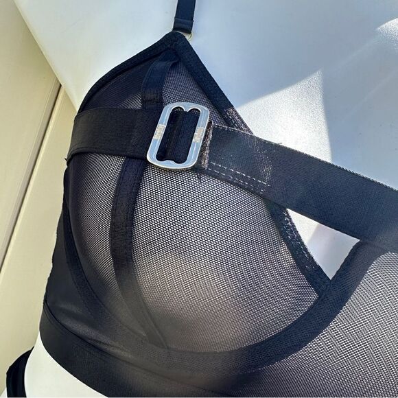 NWT Forplay kiss of gold buckle black bondage lingerie set Sz M - Picture 4 of 9